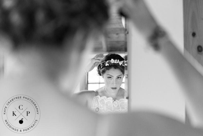 outdoor-bar-harbor-fall-wedding-photos (2)