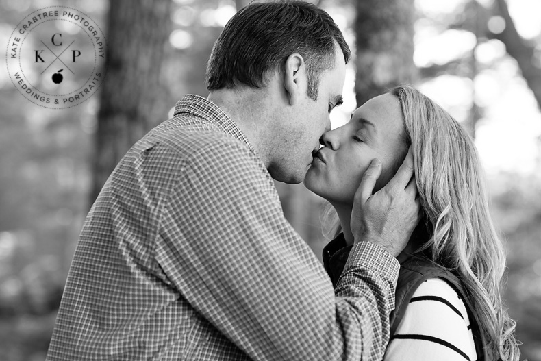 engagement-photographers-in-blue-hill-maine-ms (3)