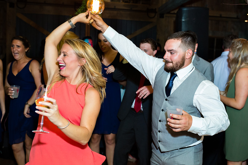 maine-barn-wedding-photographer-am (2)