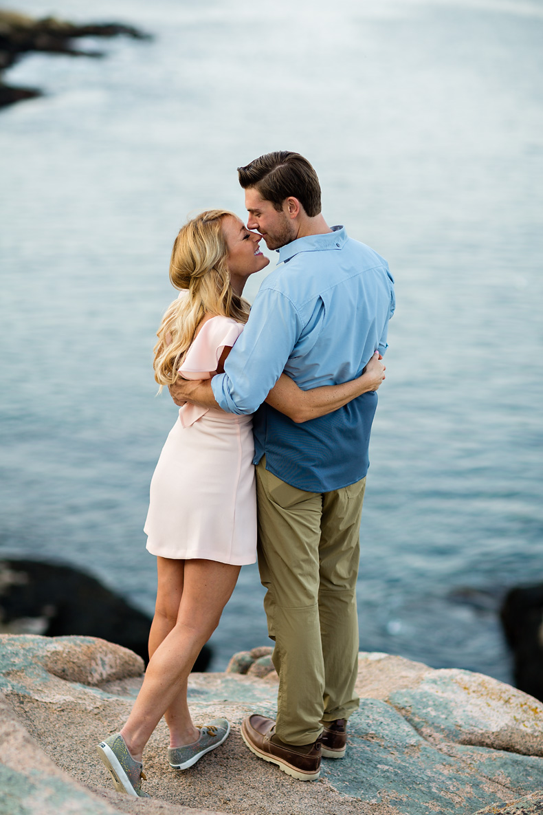 engagement-photos-in-acadia-national-park-cj (3)
