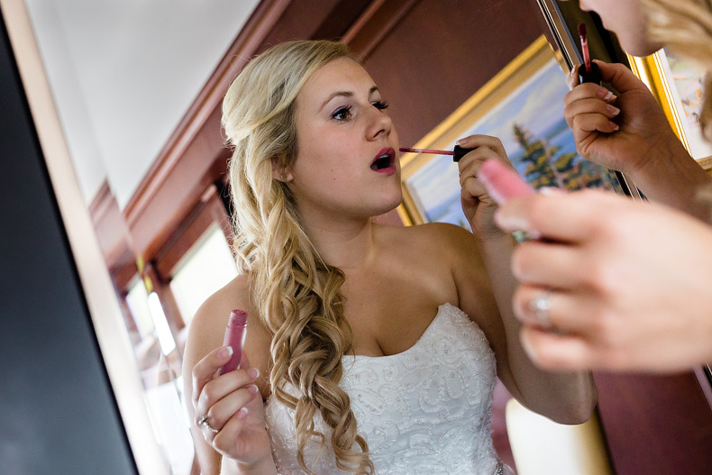 getting-ready-maine-wedding-photography-tw (3)