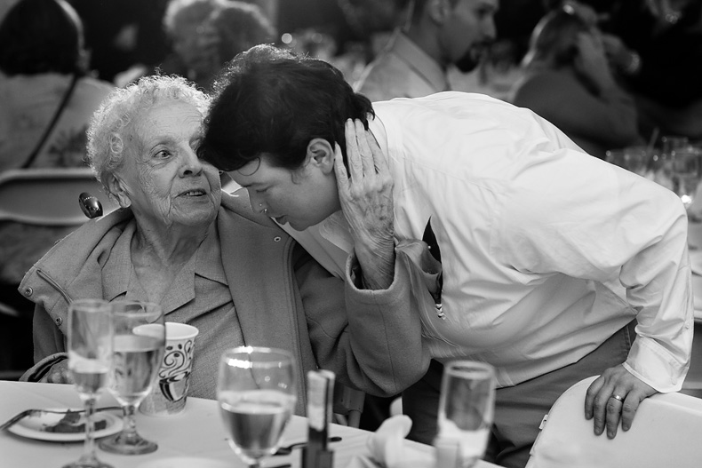 Maine wedding photojournalist