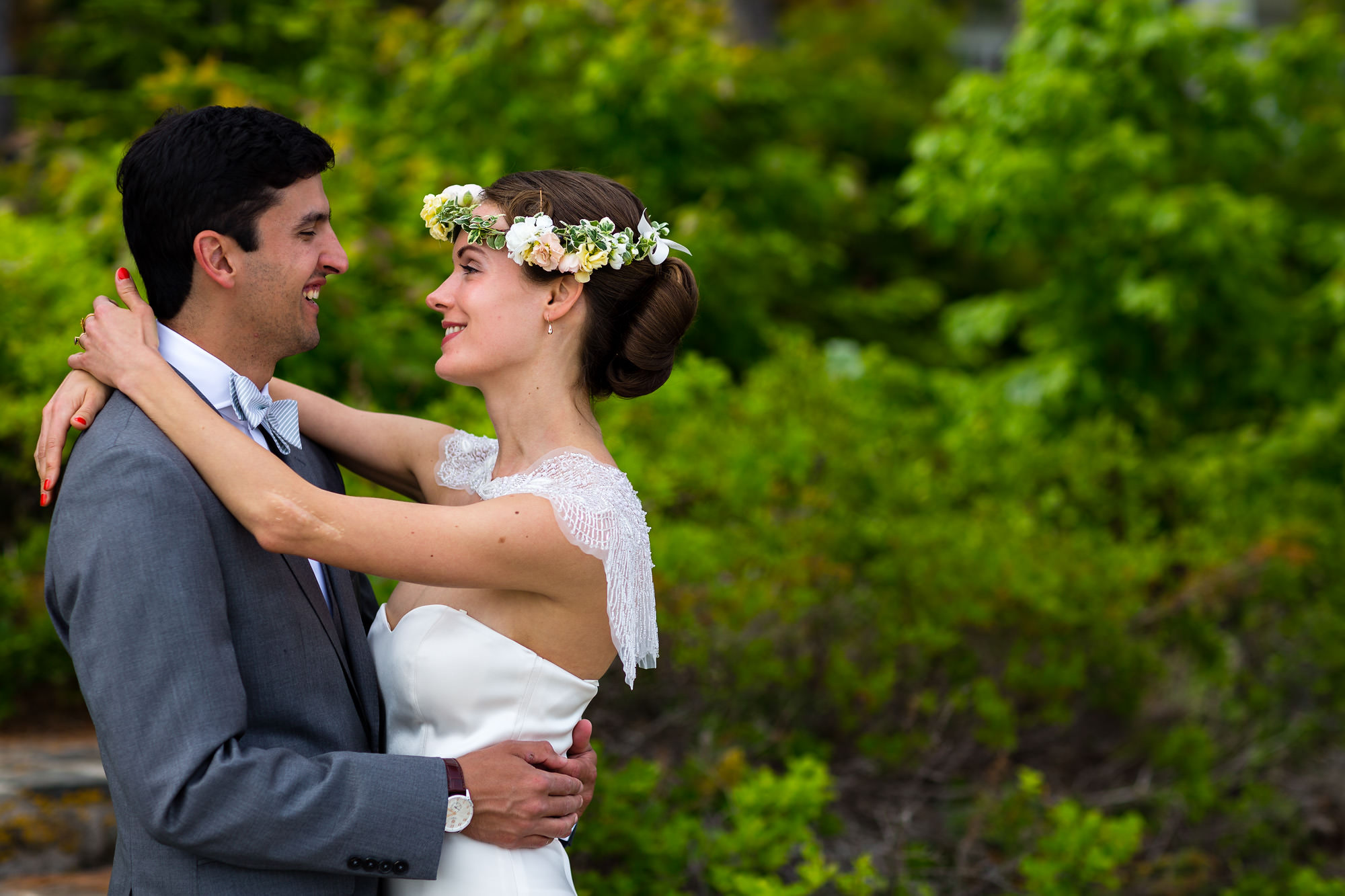 Documentary wedding photos at a Boothbay Harbor Wedding 