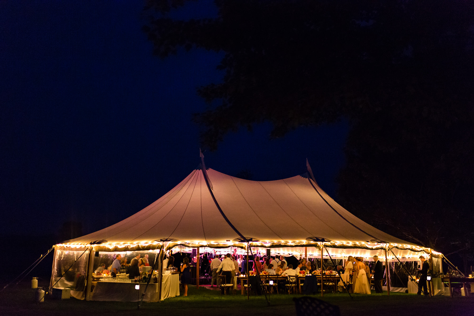 Wavelength kept the wedding floor packed and energetic at this New Hampshire wedding