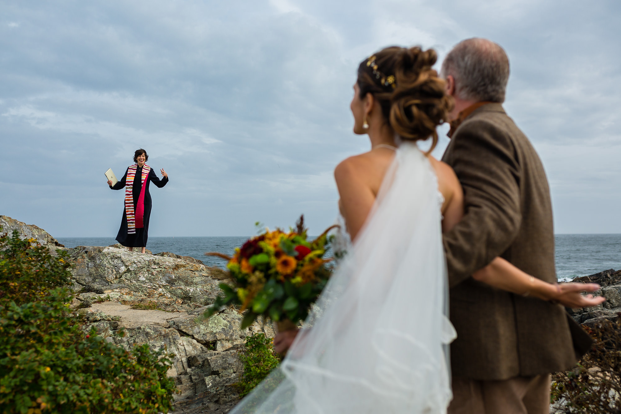 Jamey and Tom eloped at the picturesque Marginal Way in Ogunquit, Maine