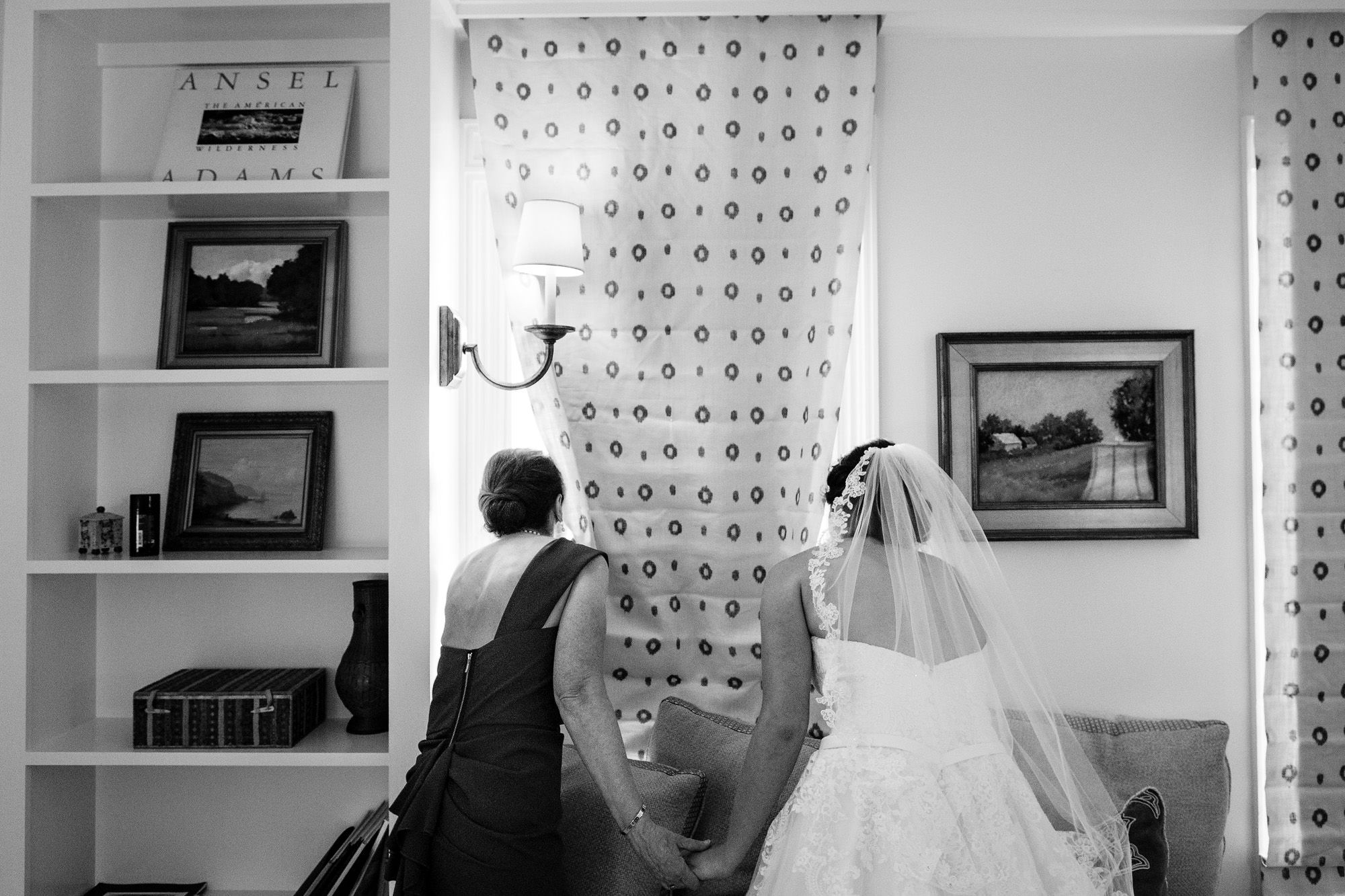 a bride waits for her Maine wedding ceremony to begin.