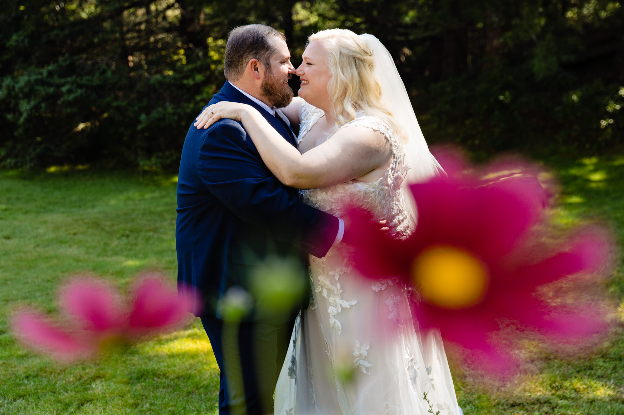 Wes and Martha's first look at their intimate MDI wedding