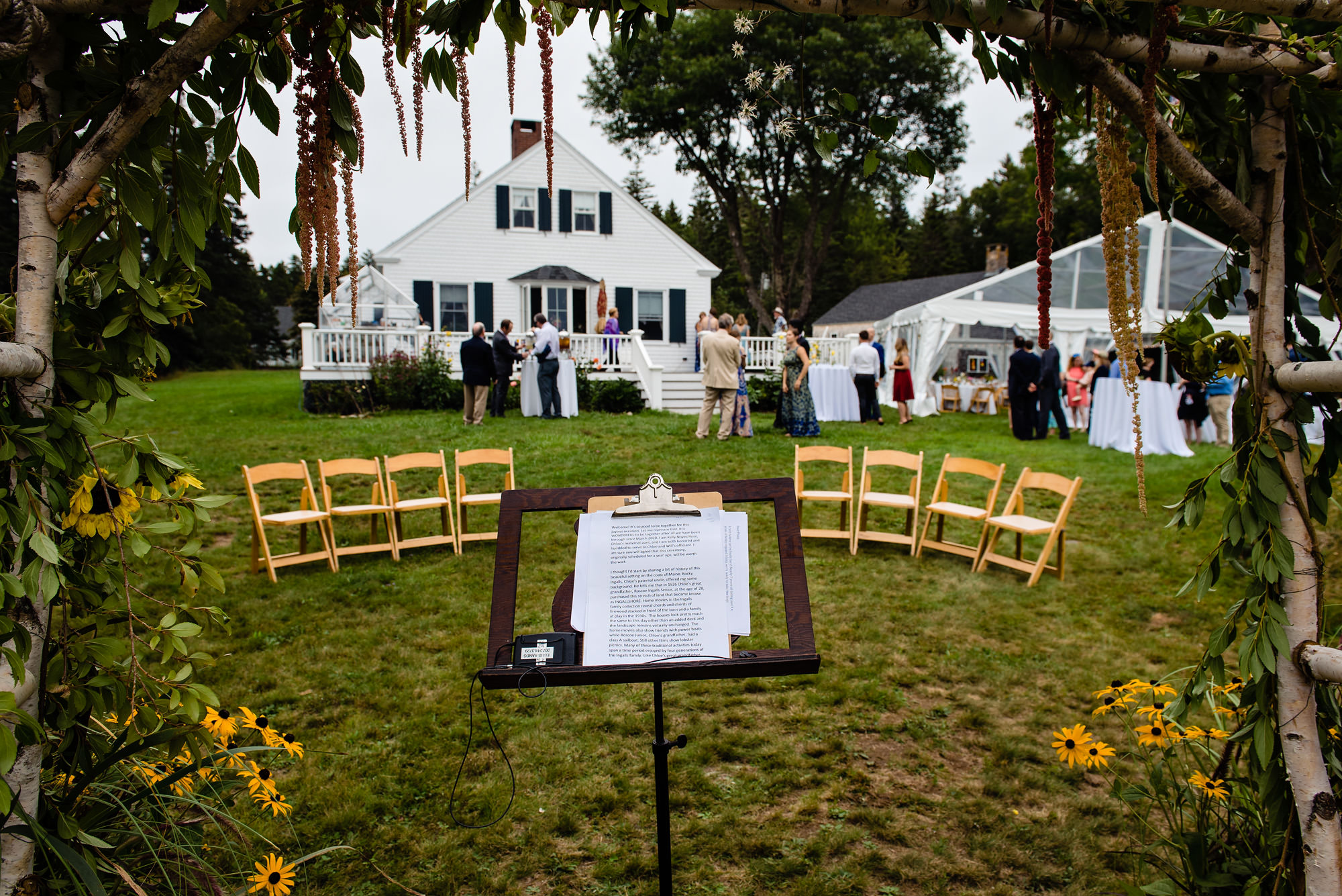 A beautiful wedding ceremony in Tremont Maine