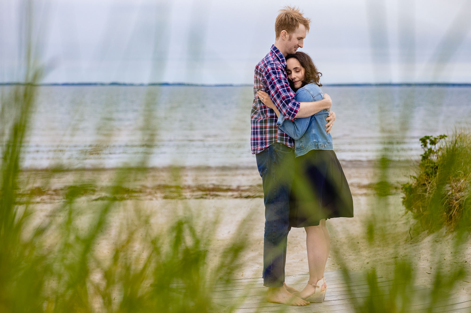 Couples portraits taken at Pine Point Beach in Scarborough, Maine