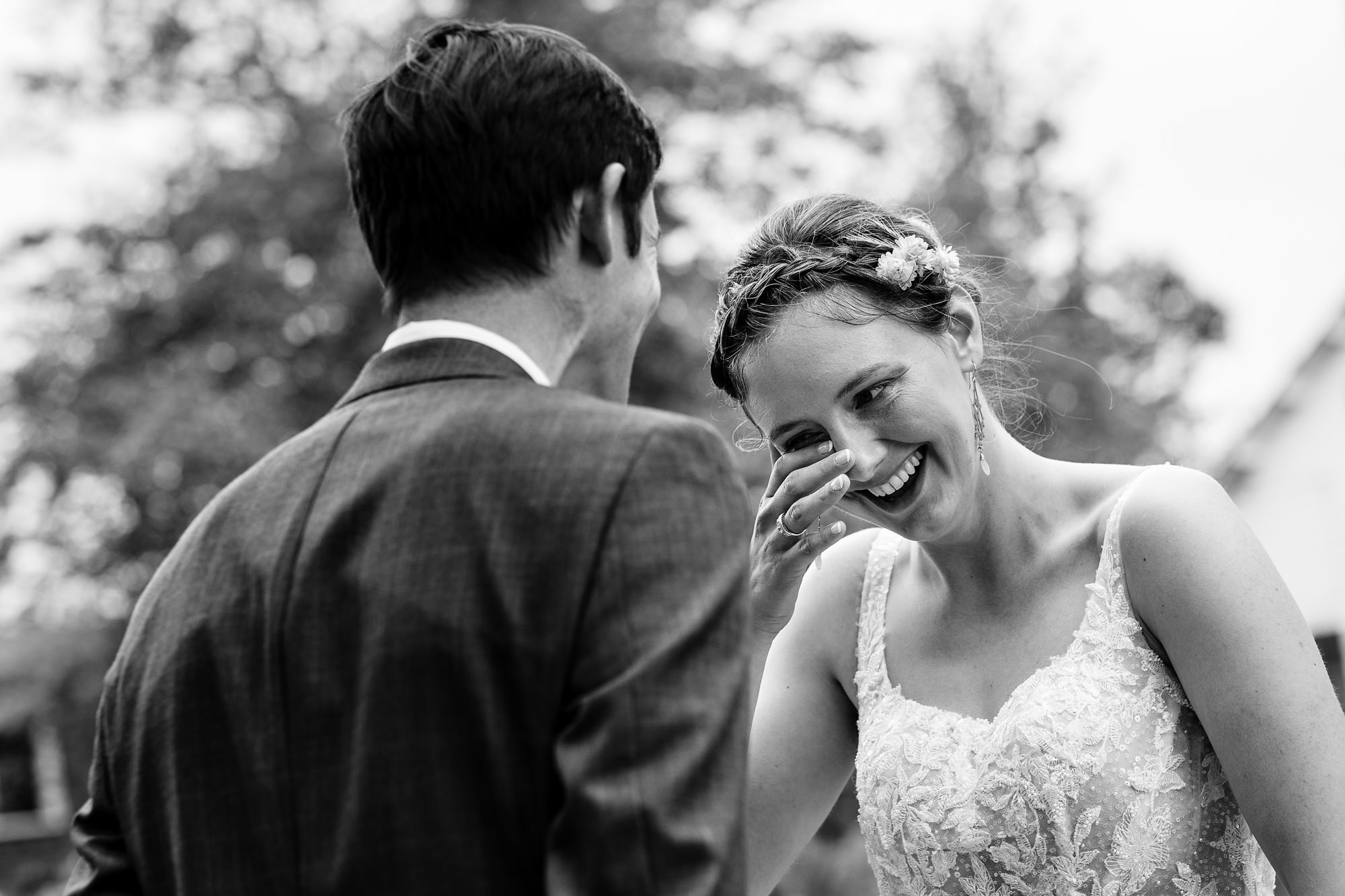 A Chebeague Island wedding ceremony at a family residence