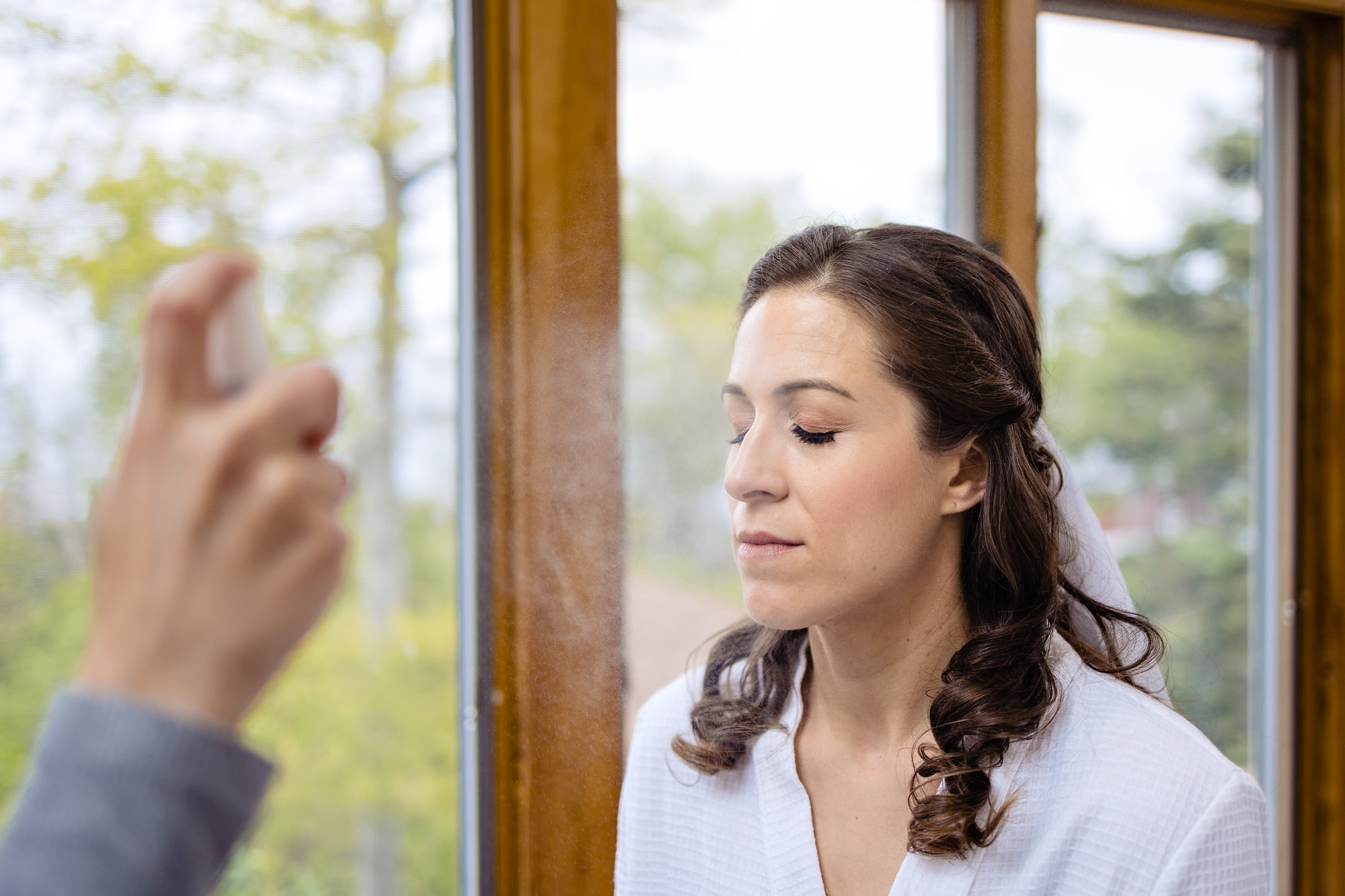 Bride prepares for her Boothbay Harbor wedding day