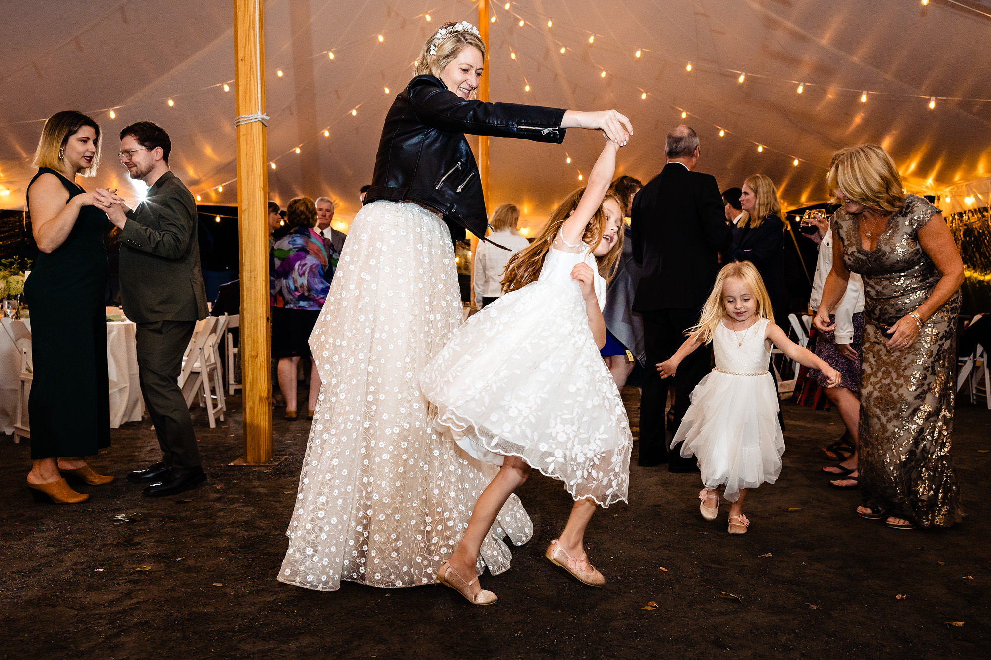 An energetic dance floor at a Cape Neddick Maine wedding.