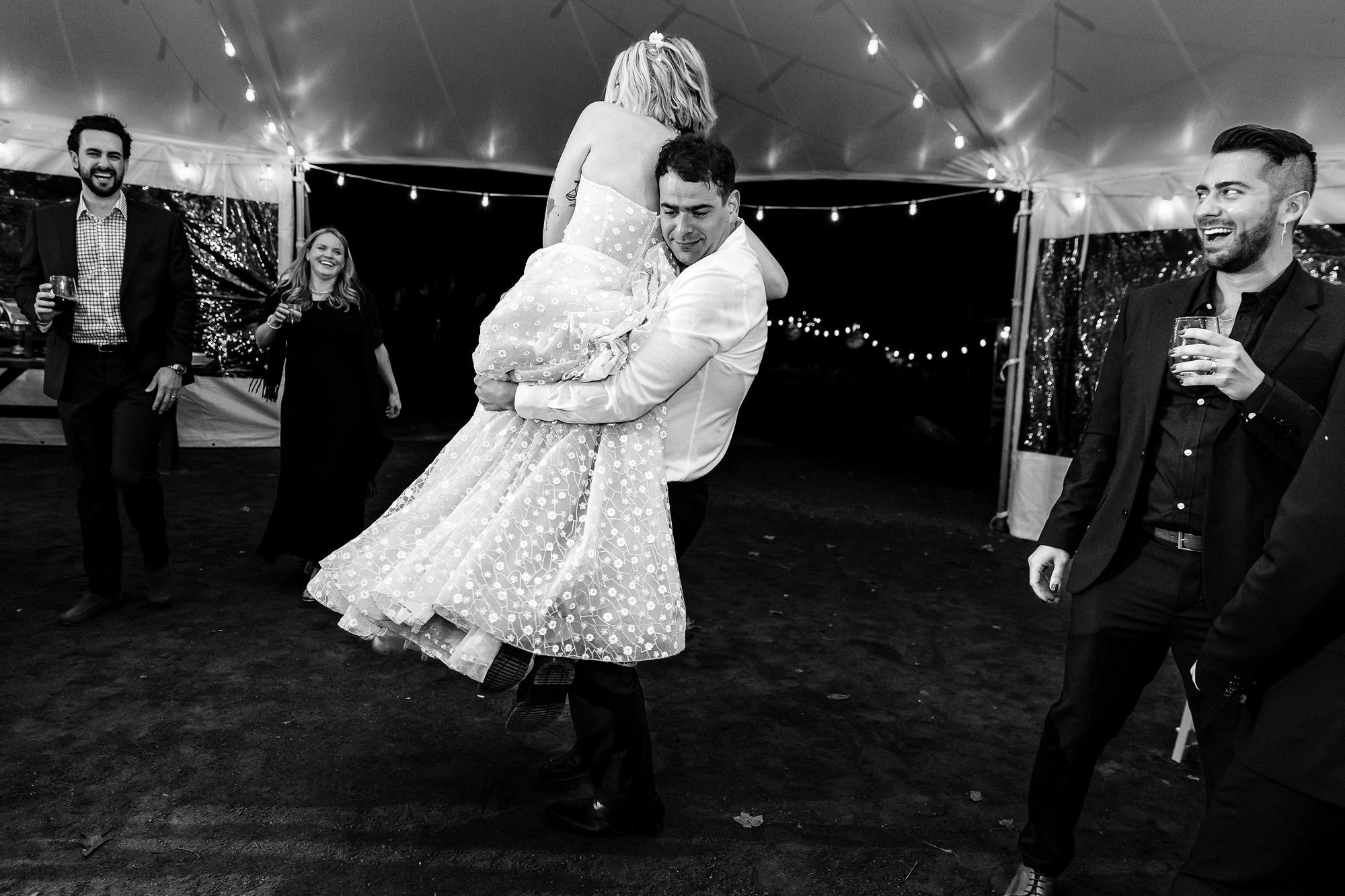 An energetic dance floor at a Cape Neddick Maine wedding.