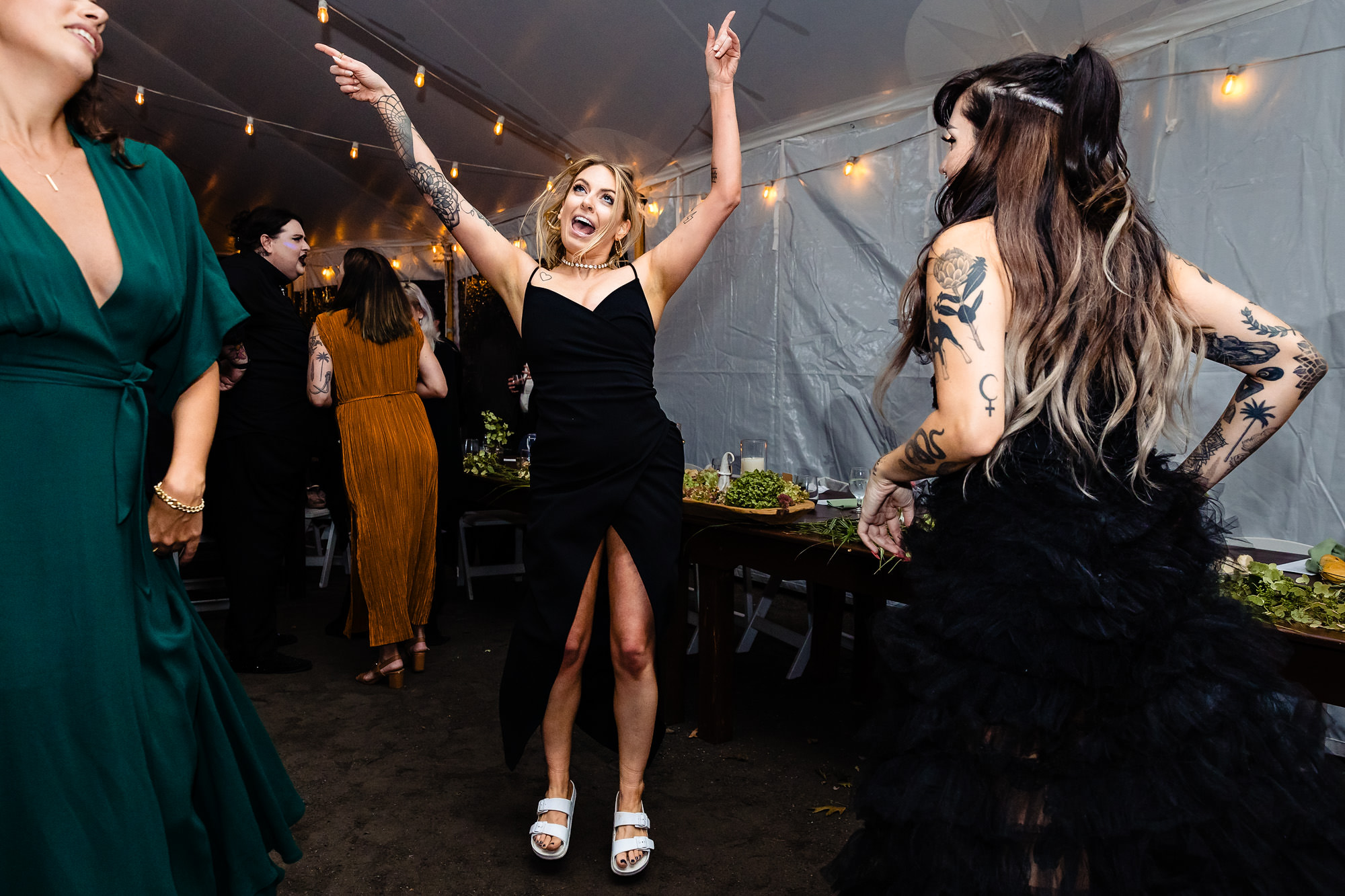 An energetic dance floor at a Cape Neddick Maine wedding.