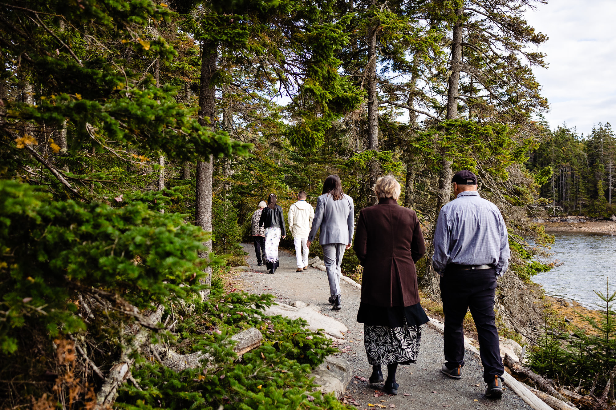An easy elopement hike in Acadia National Park